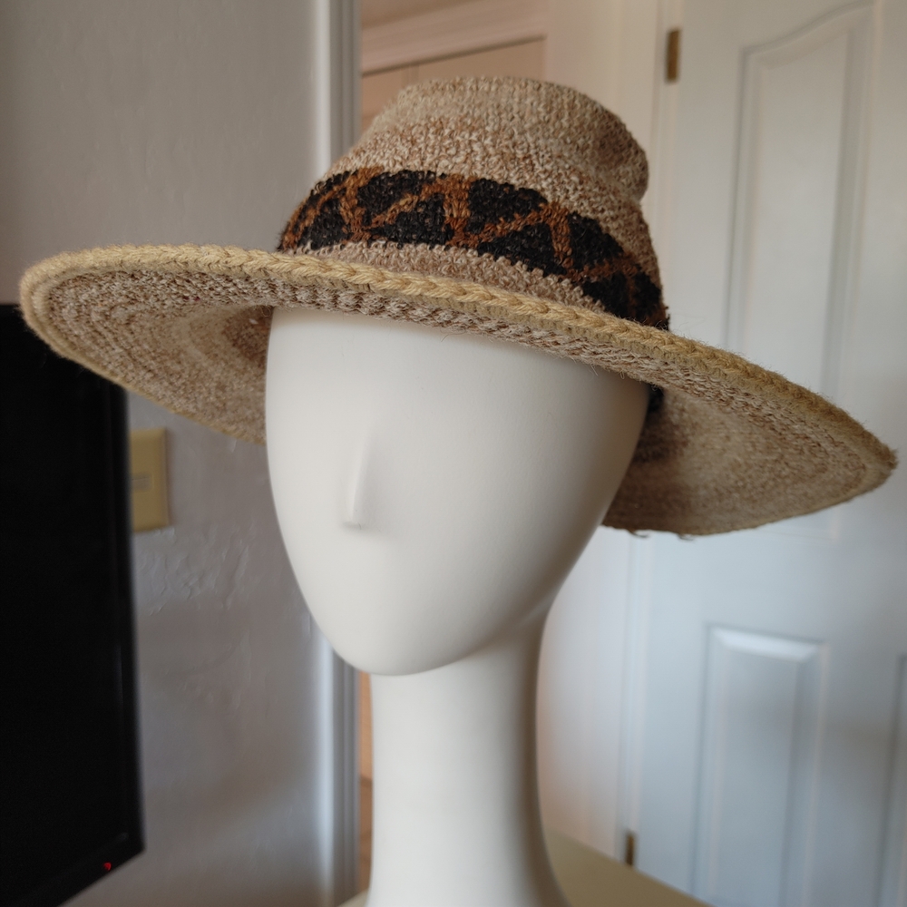 Woven Straw Sun Hat with Leopard Band - Natural